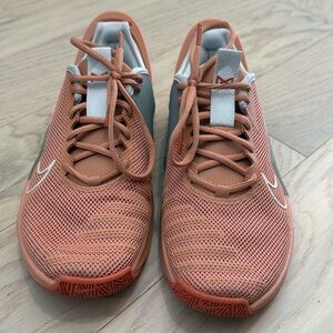 Nike Metcon Sneakers